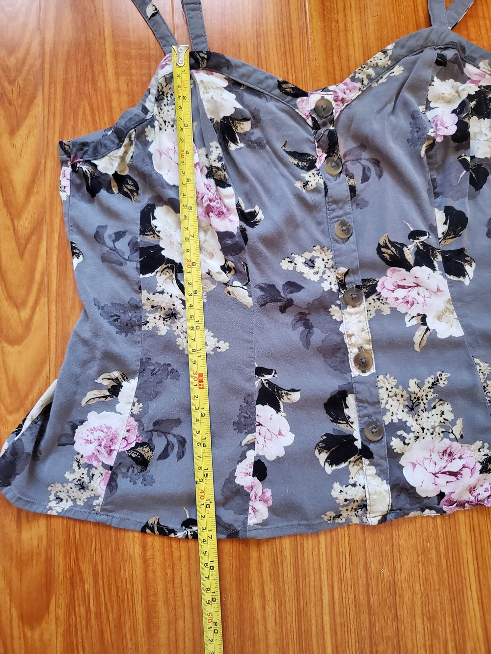 Torrid Gray Floral Cami Top Size 0 - Picture 5 of 9